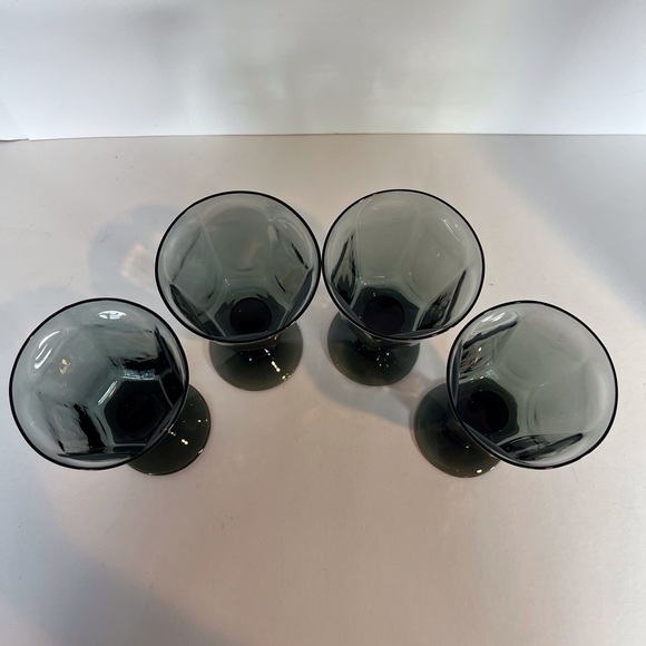 Set of 4 Smokey Gray-Blue Goblets - Picture 7 of 8